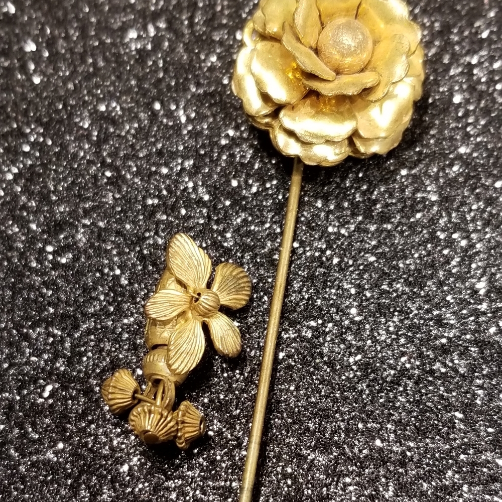 Vintage Miriam Haskall Gold Tone Stick Pin - Picture 8 of 8